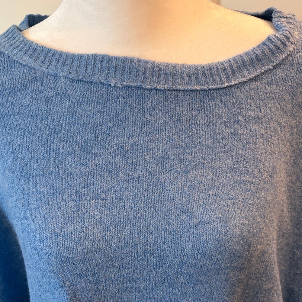 NWT Time & Tru Womens Blue Crewneck Sweater Size L Beautiful Blue Warm - Picture 3 of 14